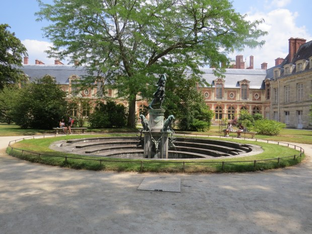 Fontainebleau : jardin Diane à la biche
